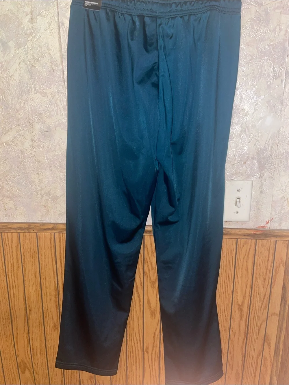 Green & black adidas track suit (M)(nwt)